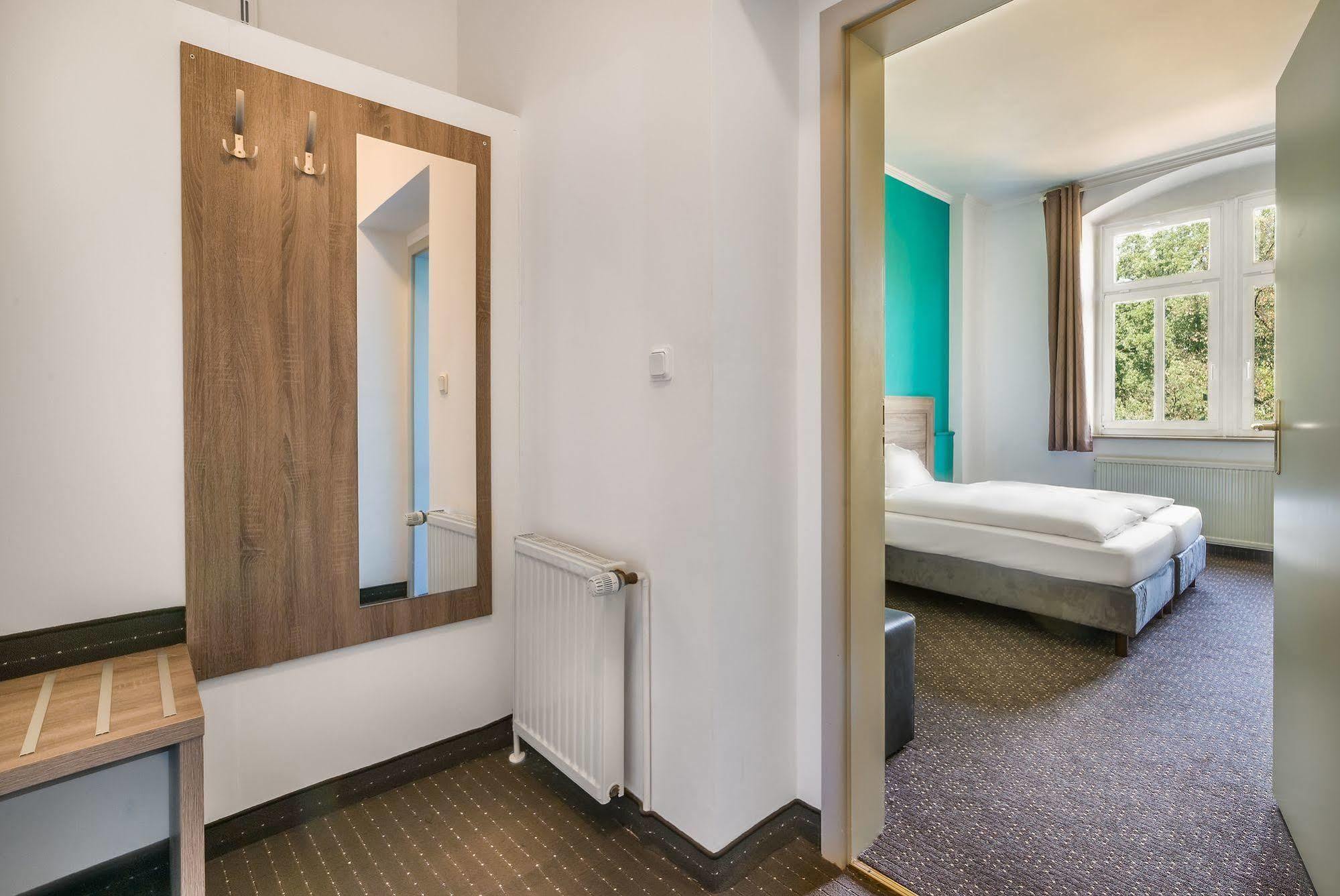 Hotel Am Bonhoefferplatz Drezno Zewnętrze zdjęcie