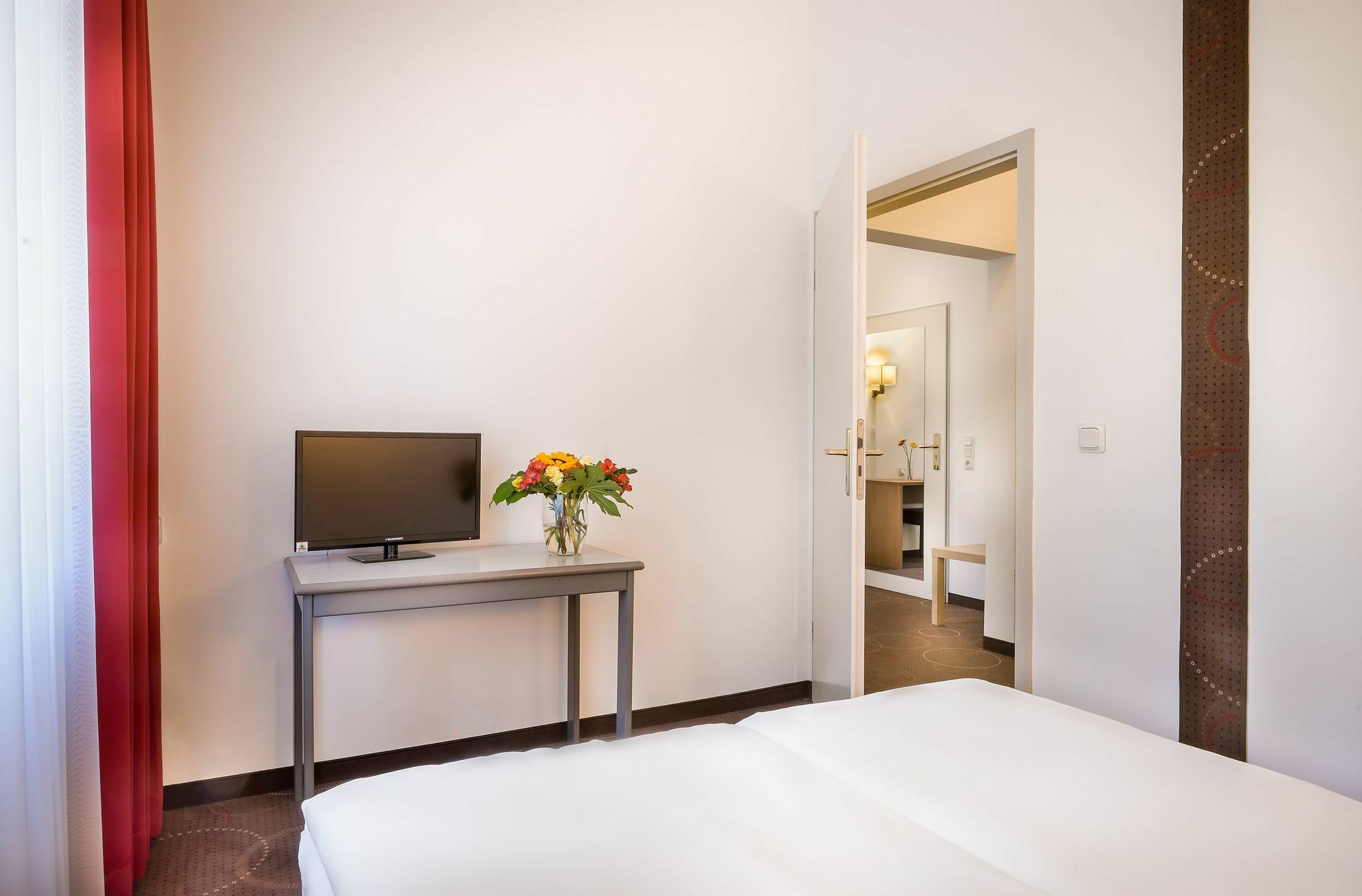 Hotel Am Bonhoefferplatz Drezno Zewnętrze zdjęcie