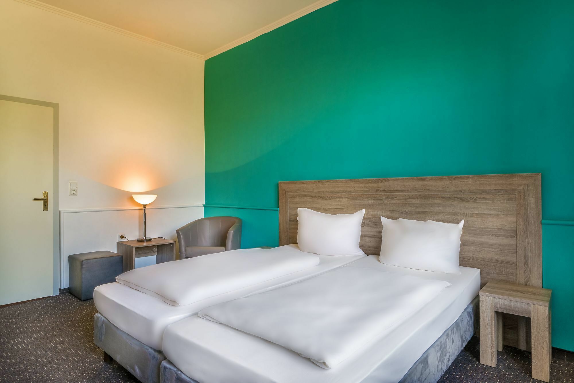 Hotel Am Bonhoefferplatz Drezno Zewnętrze zdjęcie